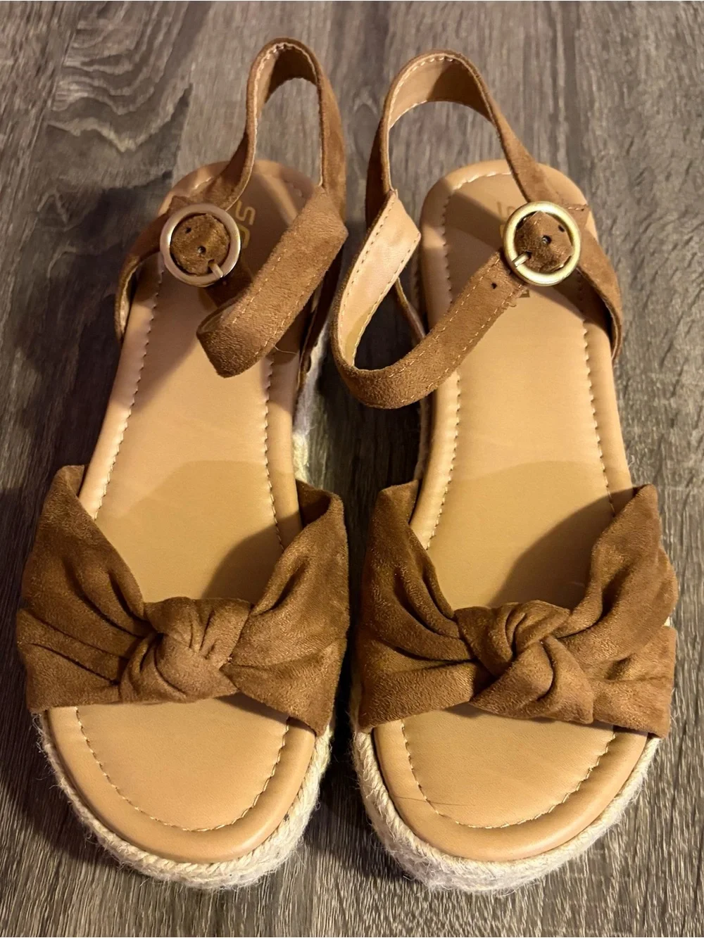 WOMEN'S SODA TYE ESPADRILLE WEDGES Brown Bow NWOT Size 9